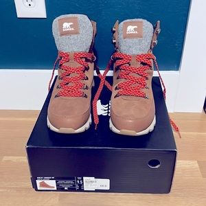 Brand New! Never worn! SOREL Women's Kinetic Breakthru Conquest Boots